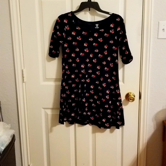 3/$15 Old Navy Women's Dress - Picture 1 of 4